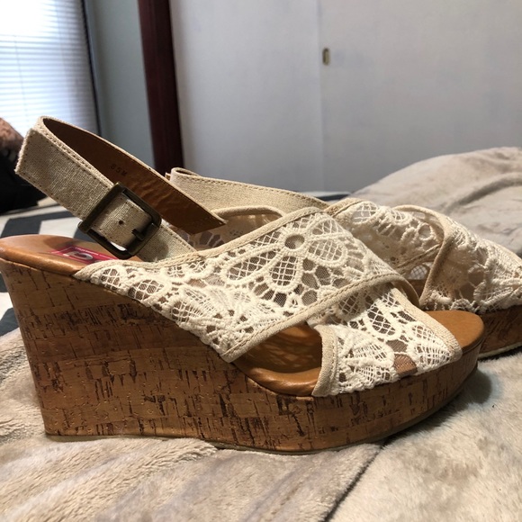 Shoes. Booties most size 8 1/2 or 9. Rarely worn. - Picture 6 of 11